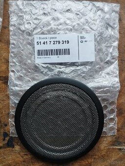 BMW kryt reproduktoru Harman/Kardon
