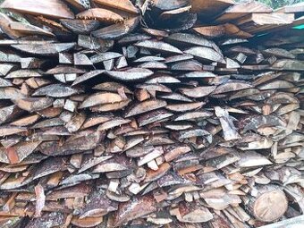 Palivové dřevo, krajiny z pily