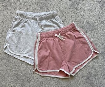 Kraťasy HM, vel. 134/140