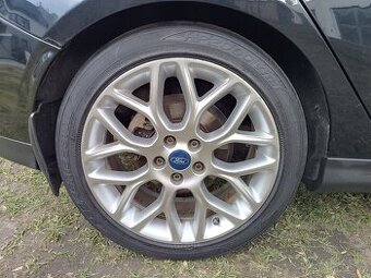 Alu kola R18 5x108 Ford Focus ST Mondeo S-Max 8j et55