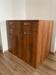 Přebalovací komoda