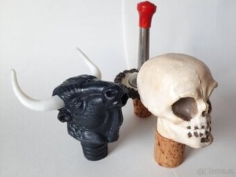 Špunt, nálevka na láhev