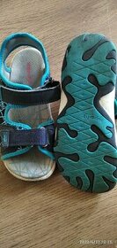 Chlapecké sandale 30