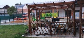 Prodám dřevěnou pergolu