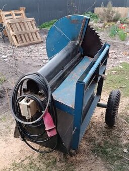 Cirkulárka s kolébkou na 360V