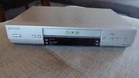 VHS Panasonic NV-HV51EP