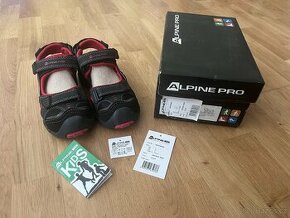 Dětské outdoorové sandály Alpine Pro Arcadia Kids vel. 33