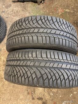 Zimní gumy Kumho WinterCraft wp72 245/45 R20