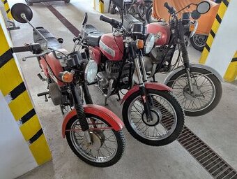 JAWA 638 - 1986 JAWA 634 - 1983 JAWA - CZ 125
