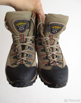 Trekingové boty kotníkové goretex Asolo 40 41