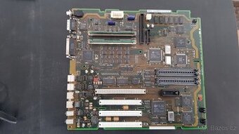 Základní deska Apple + hardware - 1