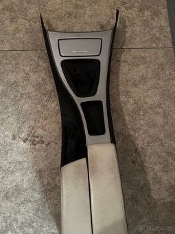 Středový panel BMW E90