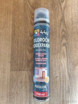 Montážní pěna