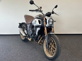 CF moto CL 700
