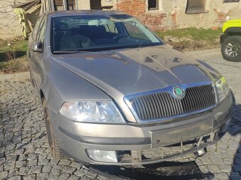 Prodám náhradní díly na Škoda Octavia 2 II 1.6 mpi