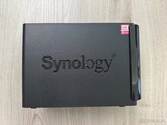 NAS Synology DS213+ + 2× 3TB WD Red - 1