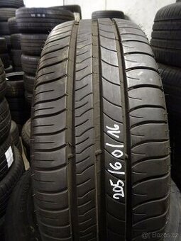 Letní pneu Michelin Energy, 205/60/16, 4 ks, 6 a 5 mm