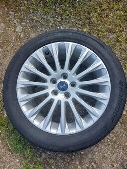 (č.31) Originální 17" Alu kola Ford s letními pneu