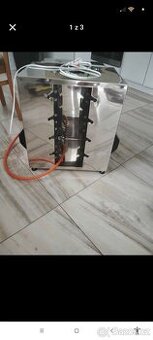 Prodám pec na trdelník plynová 8ks 12v nova