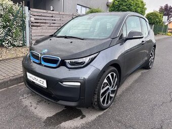 BMW i3 120Ah SOH 97% 09/2021 39461KM TOP VÝBAVA KEYLESS ŠÍBR