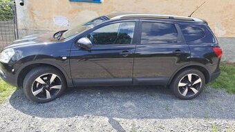 Nissan Qashqai+2