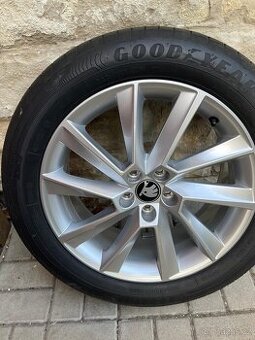 Letní sada Škoda Kamiq 5x100 R17