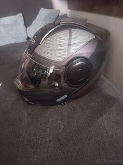 Přilba na motorku