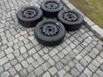 ZIMNÍ PNEU + DISKY 185/60R14 ŠKODA VW SEAT