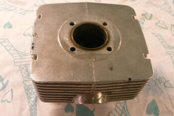 MZ ETZ 150 Válec