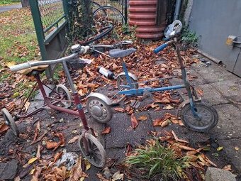 Stara detska tříkolka TDV