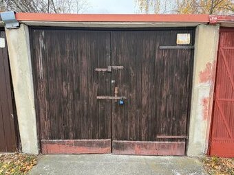 Garáž, ul. Pionýrů, Most