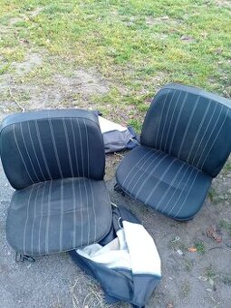 Škoda 105L 120L sedadla bez opěrek