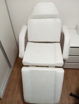 Prodám kosmetické křeslo 202 – výborný stav