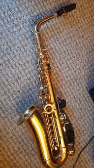 Altsaxofon Latone