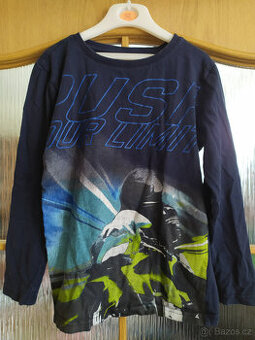 BAVLNĚNÉ TRIČKO S DLOUHÝM RUKÁVEM VEL.134/140