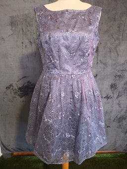 Dámské a pánské oblečení a doplňky