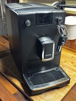Kávovar NIVONA CafeRomantica 680 s Bluetooth