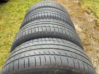 Michelin Primacy HP 215/55 R16