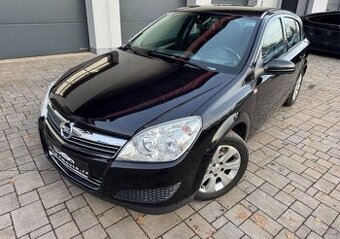 Opel Astra 1.6 16V benzín manuál 85 kw