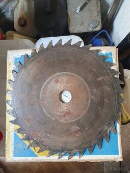 Pásová pila, kotouč