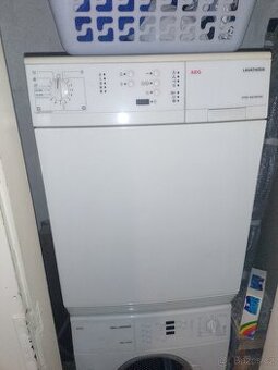 AEG sušička Lavatherm 57720