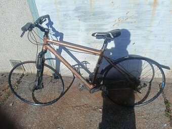 panske-crossove-kolo-kellys-cliff