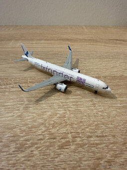 Model letadla 1:400 Airbus A321neo