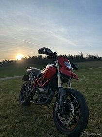 Ducati Hypermotard 1100s - 1