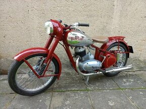 Jawa 250 Pérak r.v.1951 s Dokumenty