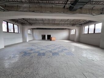 Pronájem haly 300 m² Klecany u Prahy