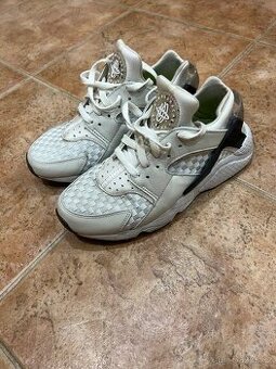 Nike Huarache vel. 40,5 - UK 6,5 - 1