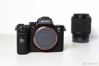 Sony A7 III + objektiv 28–70mm OSS