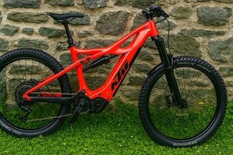 Elektrokolo KTM macina lycan 271