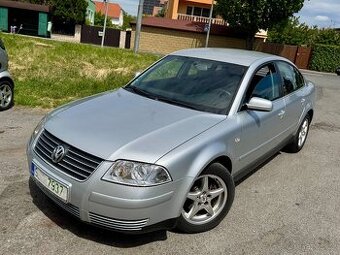 Volkswagen Passat, 2.0i 16V 85kW.Climatronik